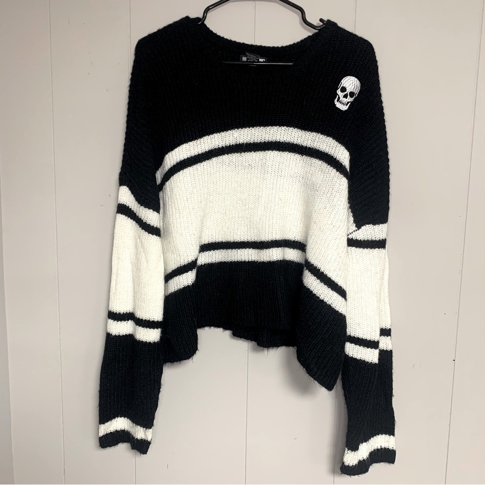 Hot Topic Striped Skull Sweater Size 0